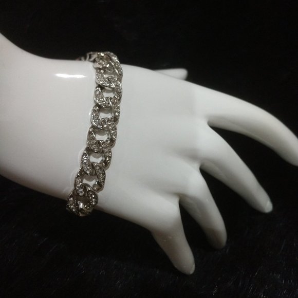 Linked Chain Bracelet - Picture 3 of 5